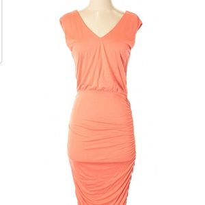 Alice and Olivia Midi Ruched dress XS